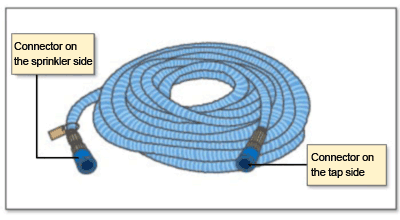 Visualization of the sprinkler hose under complaint, which has connectors at both ends (on the sprinkler side and on the tap side)